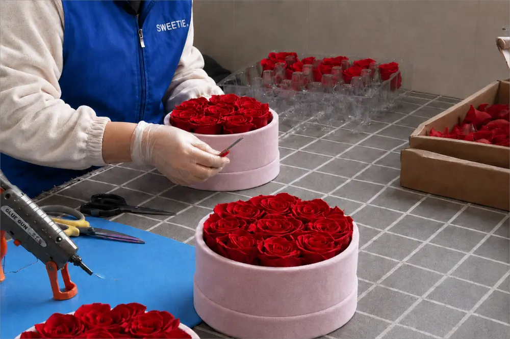 velvet flower box manufacturer